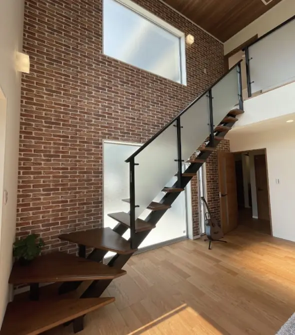 スケルトン階段デザイン画像1-千葉市の完全自由設計住宅販売会社-ウィッシュホーム株式会社