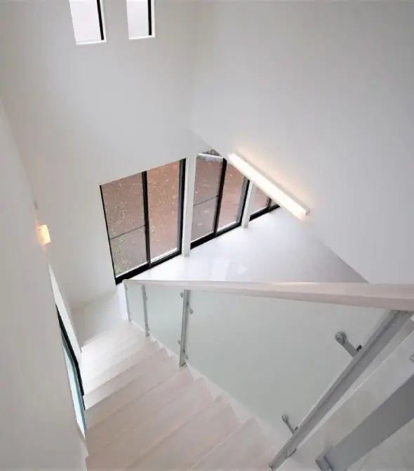 スケルトン階段デザイン画像6-千葉市の完全自由設計住宅販売会社-ウィッシュホーム株式会社